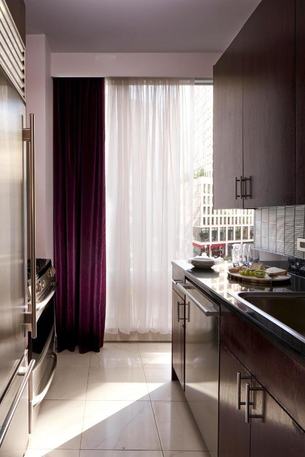 Trump International Νέα Υόρκη Εξωτερικό φωτογραφία A kitchen curtain