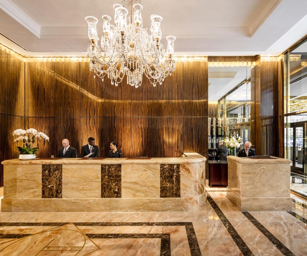 Trump International Νέα Υόρκη Εξωτερικό φωτογραφία The lobby of the Four Seasons Hotel